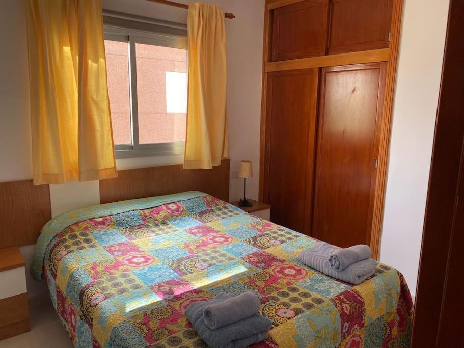 Seaside Apartment With Balcony Las Galletas Exterior photo